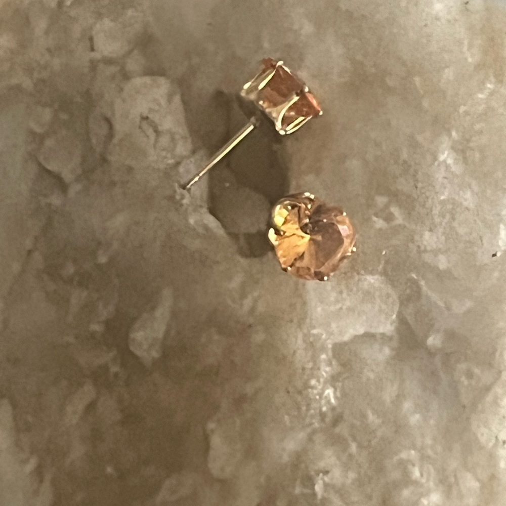 Genuine Citrine Crystal Gemstone Round Cut 7mm Stud Earrings Gold Setting -New - Picture 2 of 15